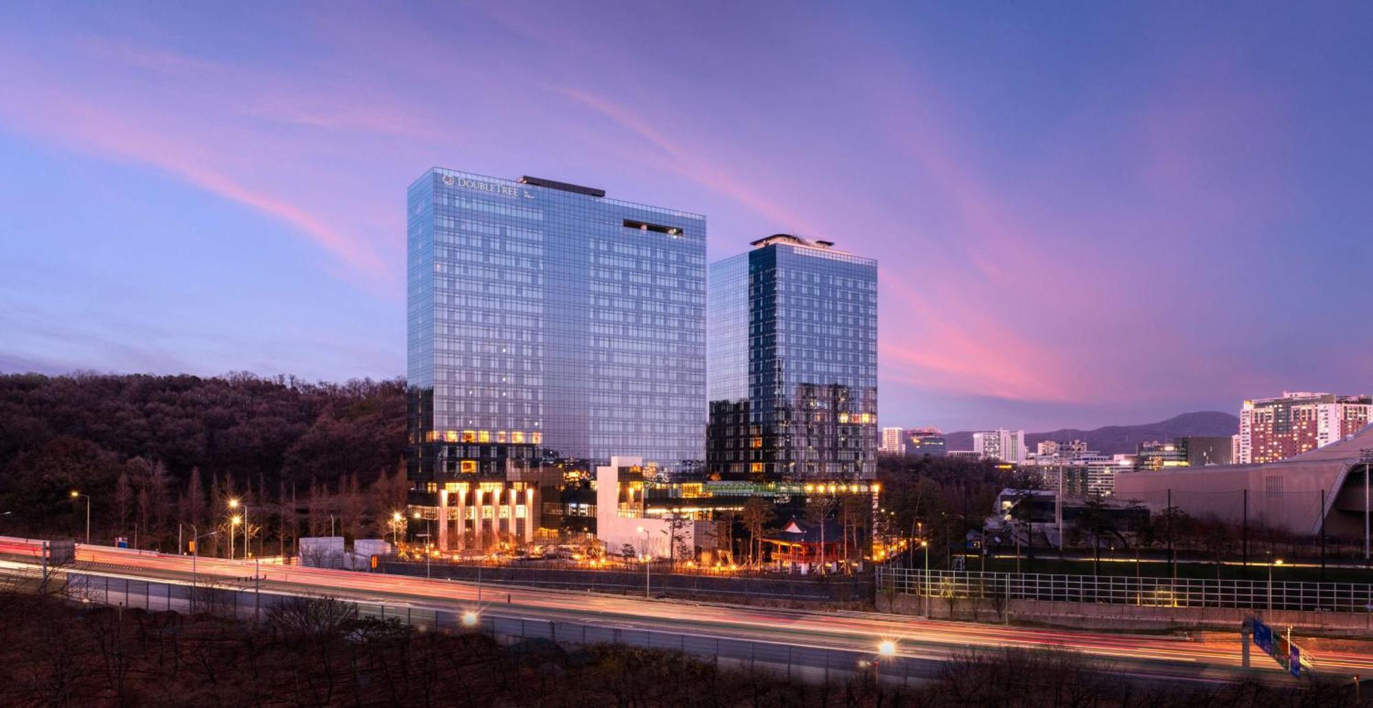 Doubletree By Hilton Seoul Pangyo Residences Seongnam Eksteriør billede